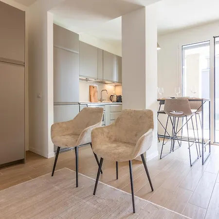 Apartamento Guesthost - Glam Flat Milão